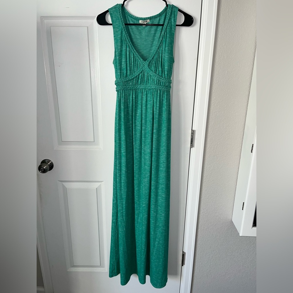 Max Studio Maxi Green Dress, size m